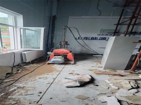 紫金地基基础下沉墙体裂缝加固注浆顶升施工