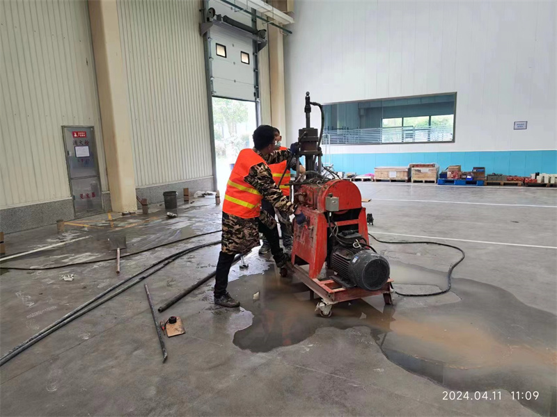 紫金厂房地面下沉塌陷注浆加固施工